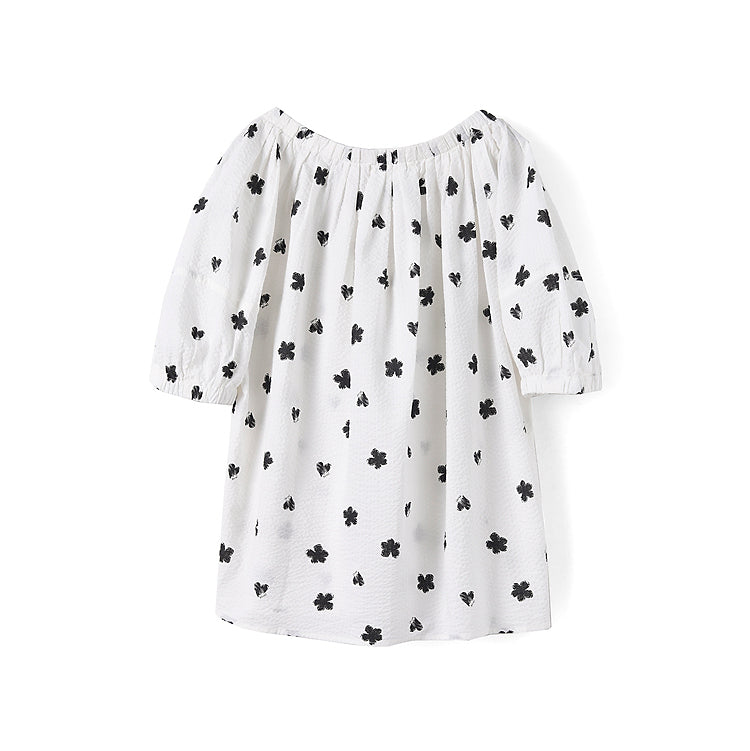 Chic Clover Charm Blouse