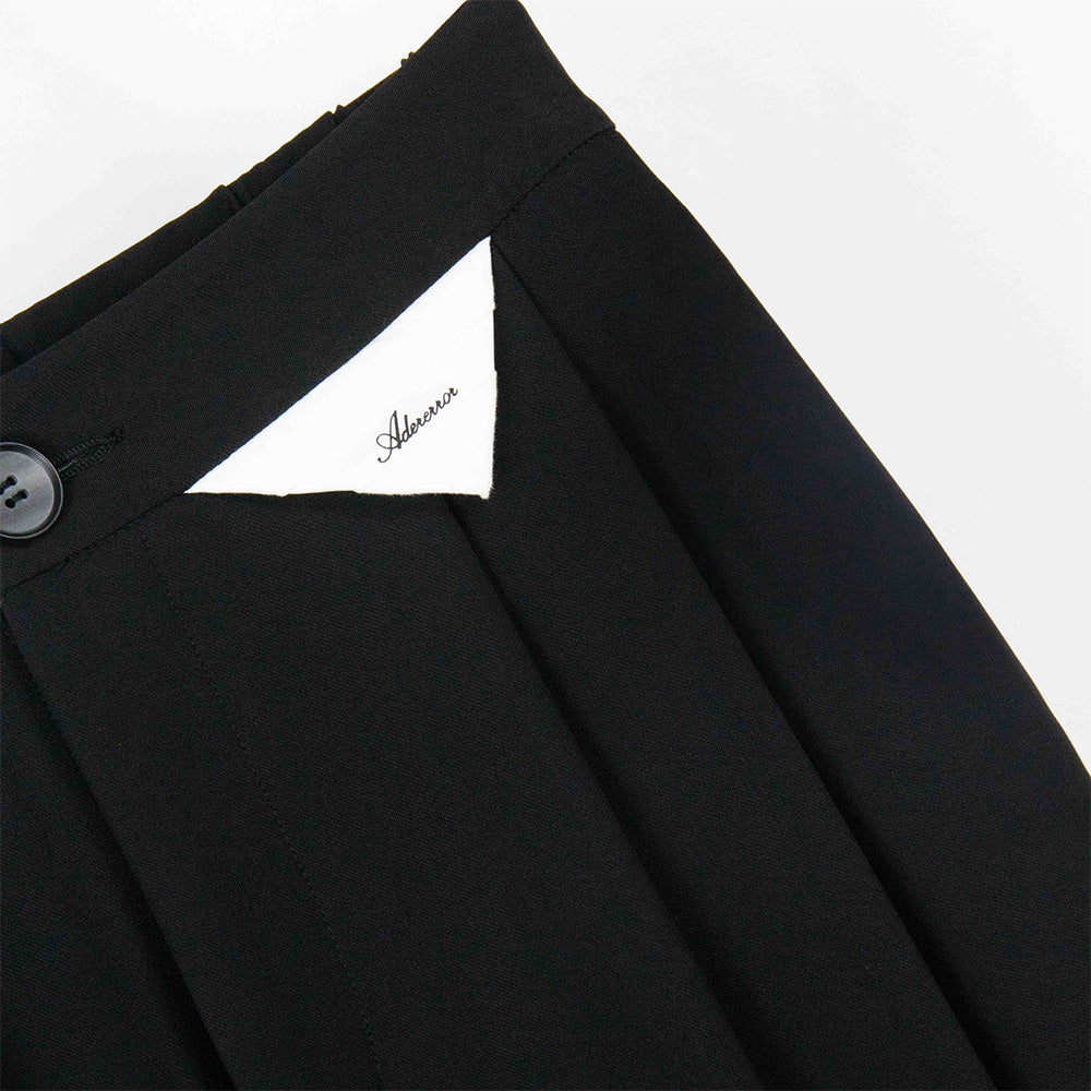 Black Pleated Trousers