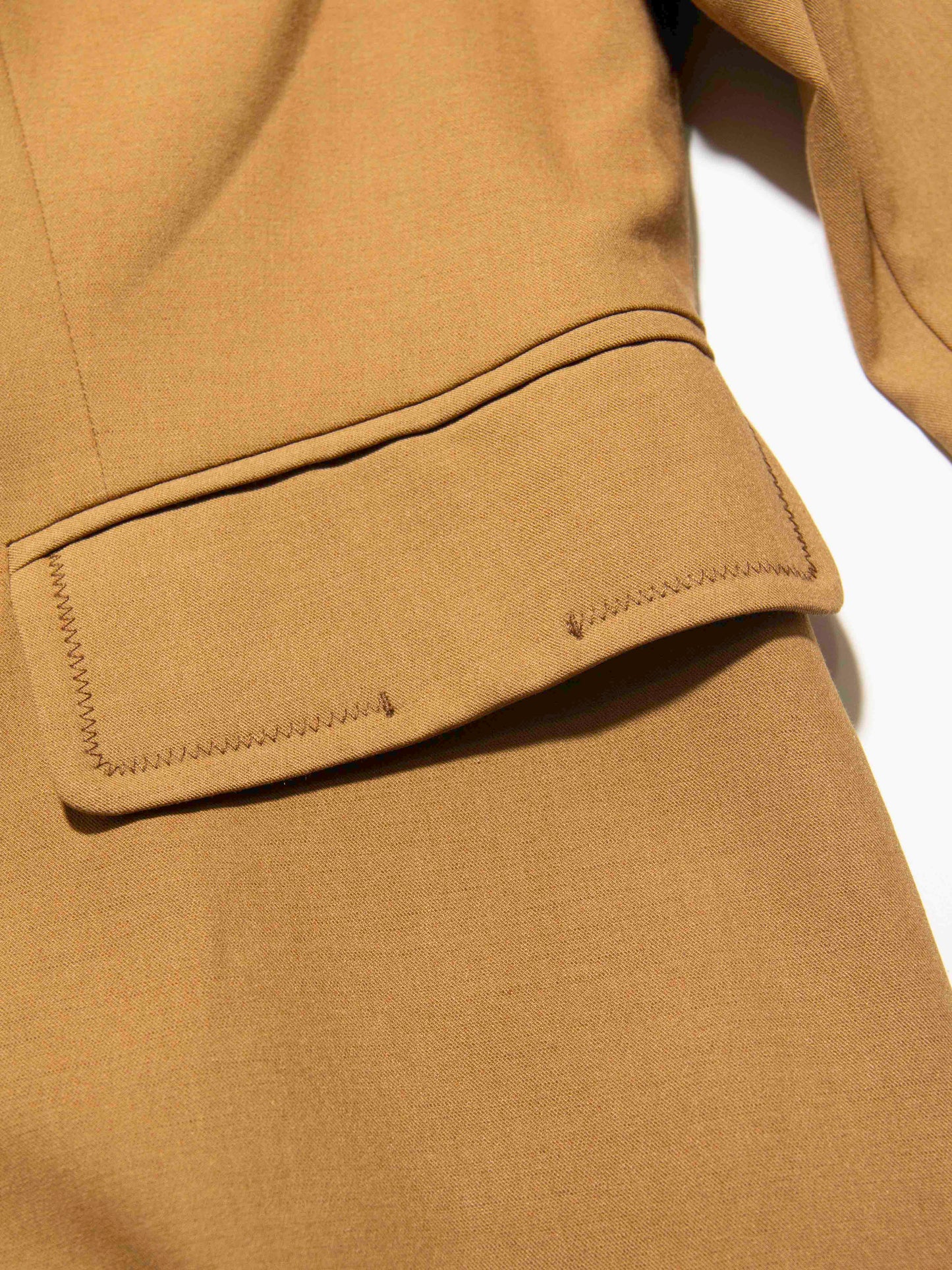 Camel Classic Blazer & Trousers Set