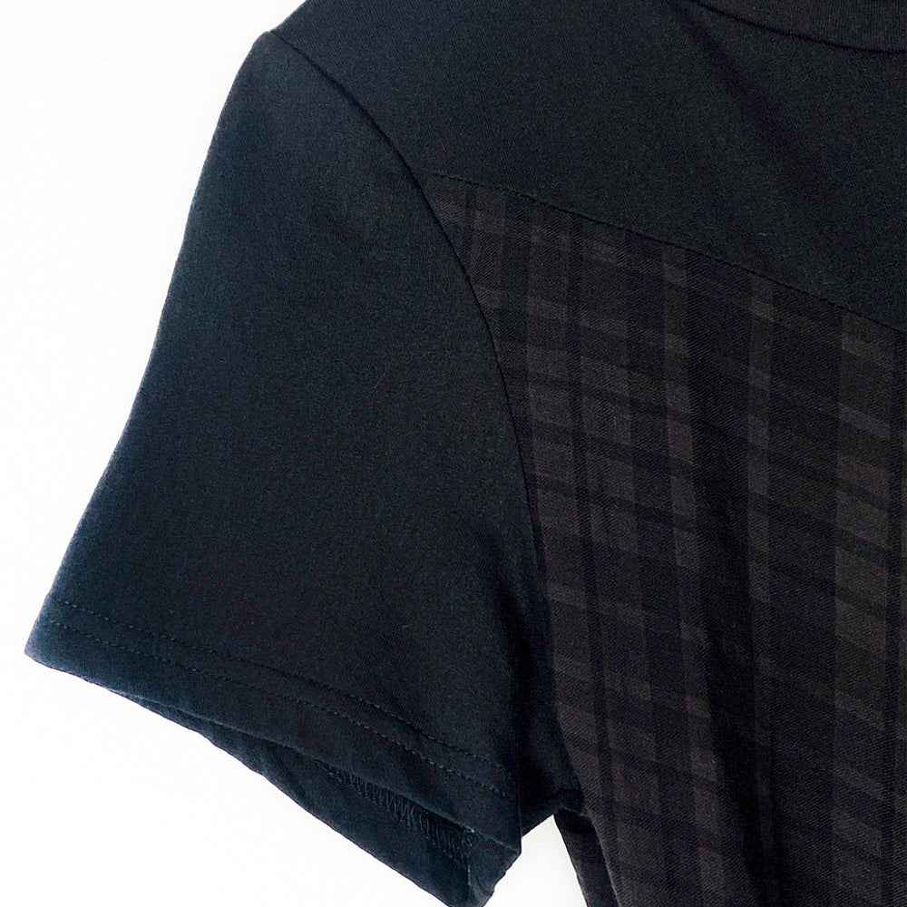 Chic Shadow Plaid Tee