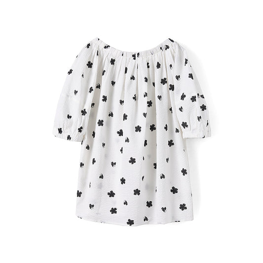 Chic Clover Charm Blouse