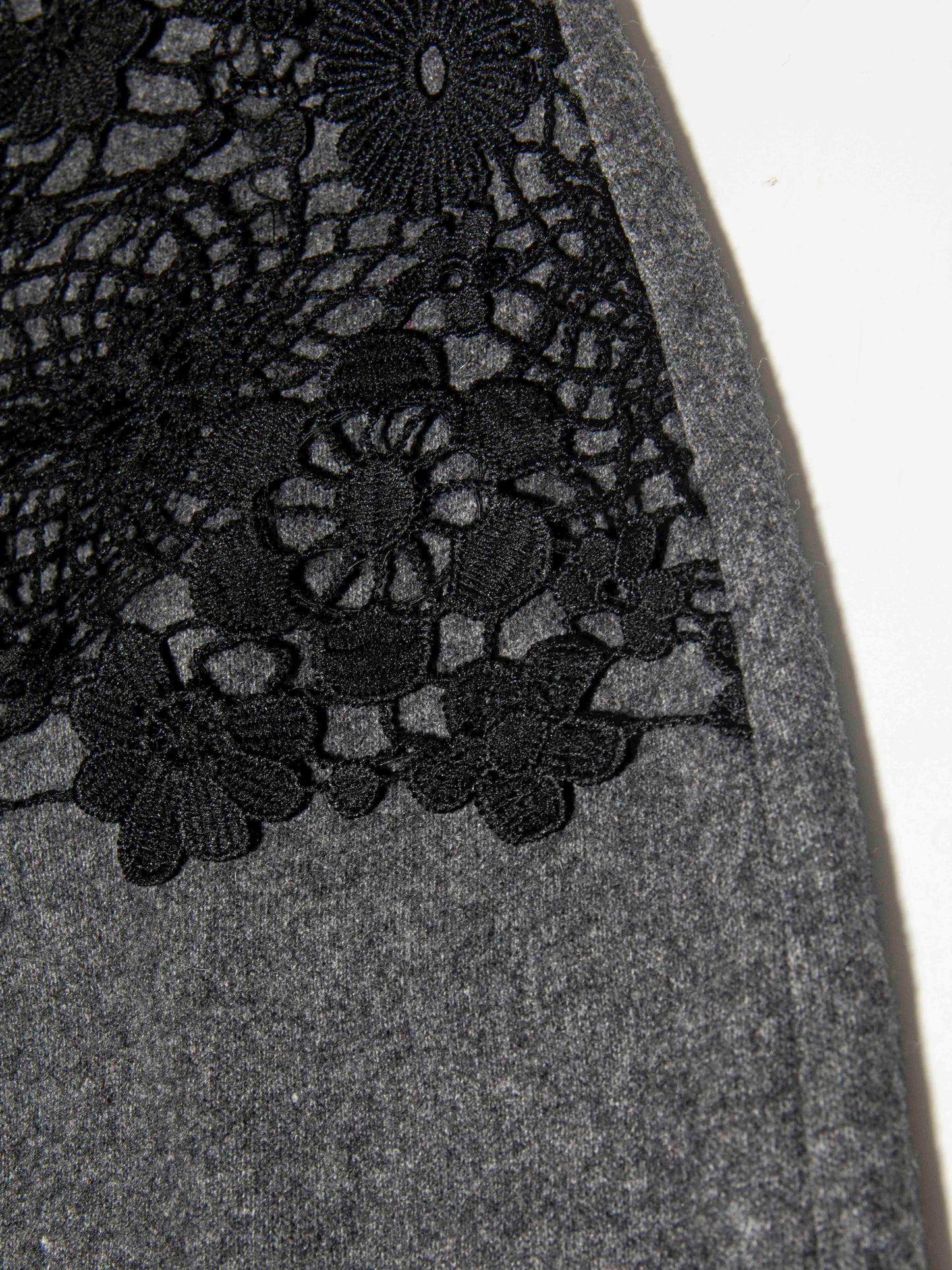 Lace Contrast Sheath Dress